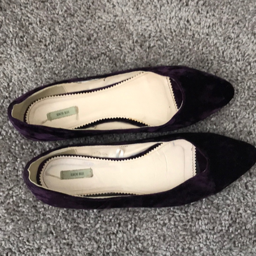 Like new purple flats